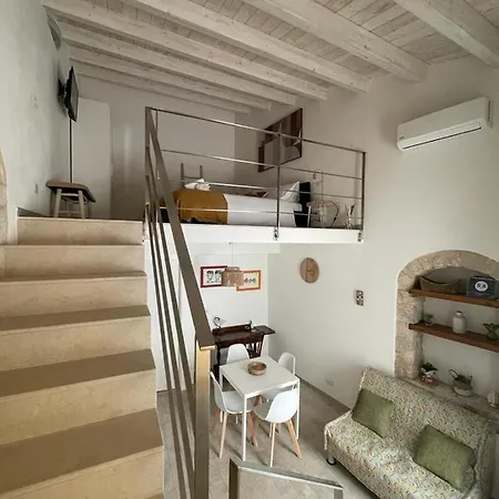 Casa Shekelesh